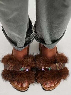 New Free People Brown Beaded Frankie Faux Fur Slide Sandals Shoes sz 7